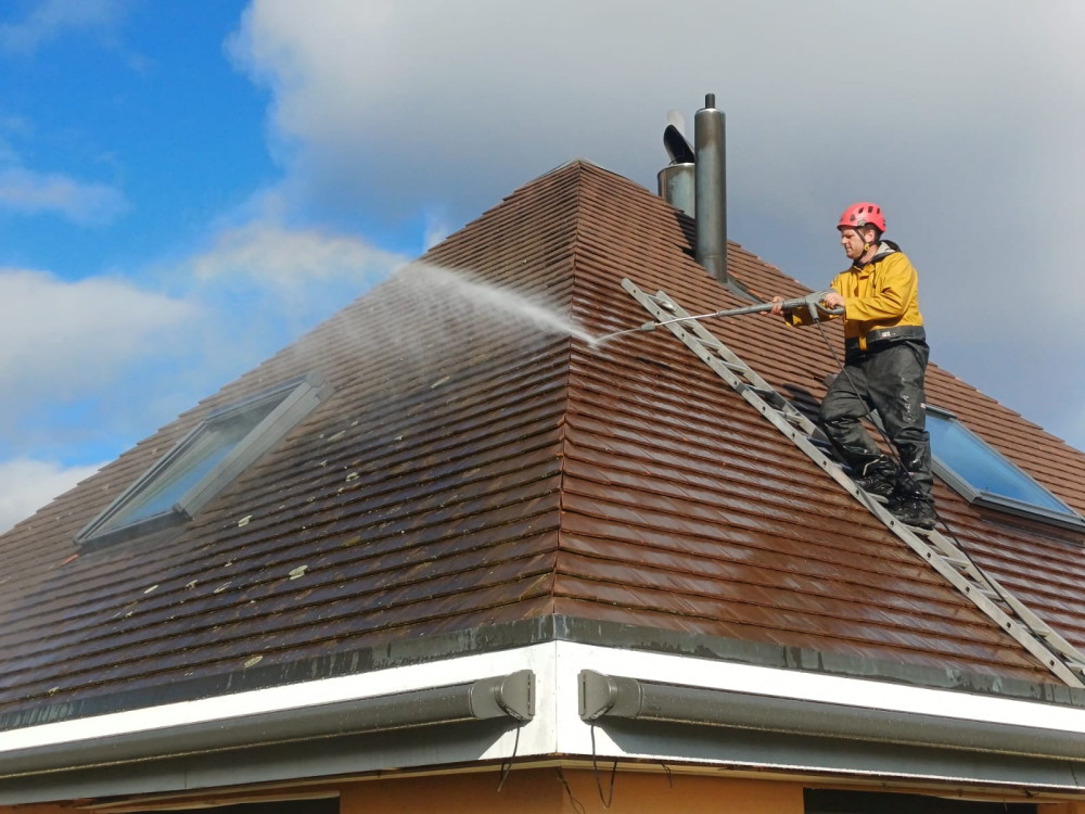 service professionel de nettoyage toiture à Neuchâtel