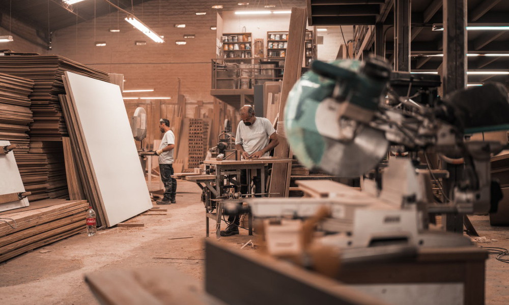 travail du vieux bois  Neuchâtel, Vaud